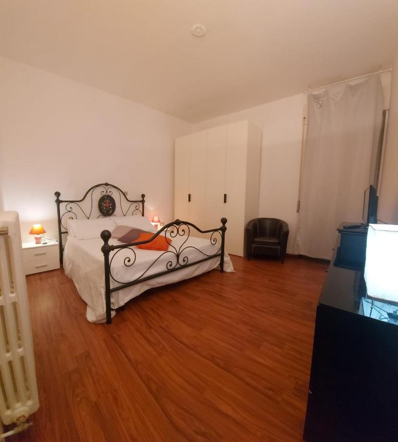 Appartamento In Pieno Centro Pescara Eksteriør billede